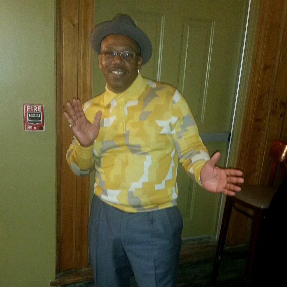 Meet your Posher, Eddie